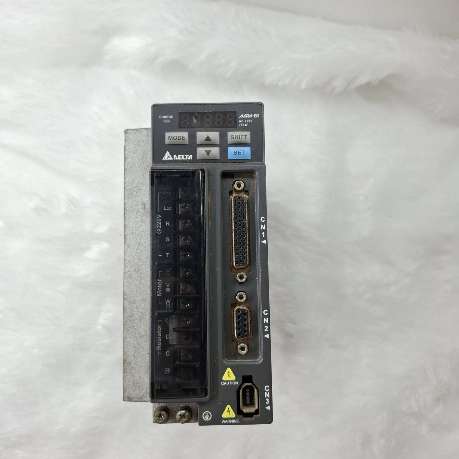 DELTA SERVO DRIVE ASD-B2-0721-B 750W 230V 3PH ASDB20721B FAST SHIP